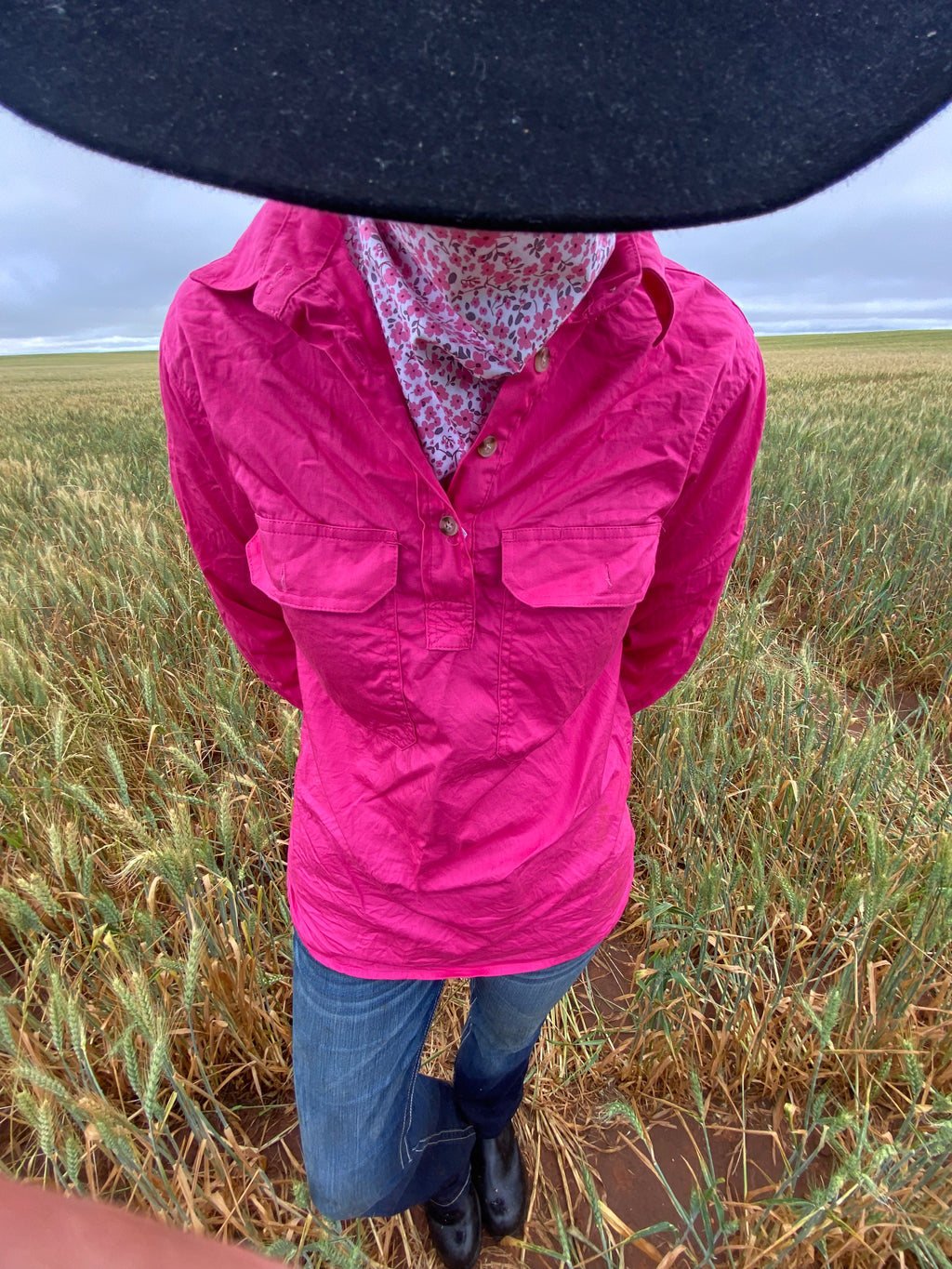Immy- button up neck scarf