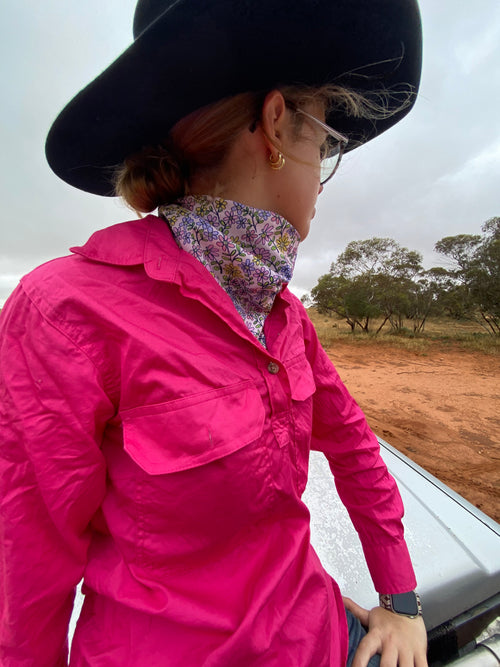 Daisy Field- Neck Scarf